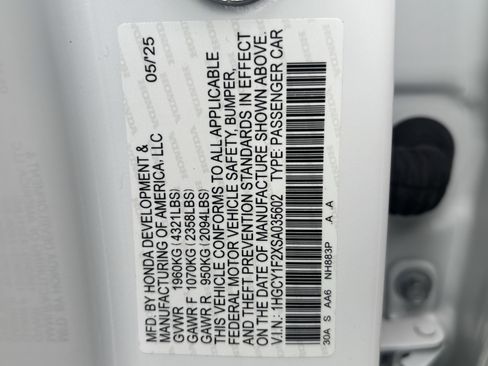 Used 2025 Honda Accord LX image 36