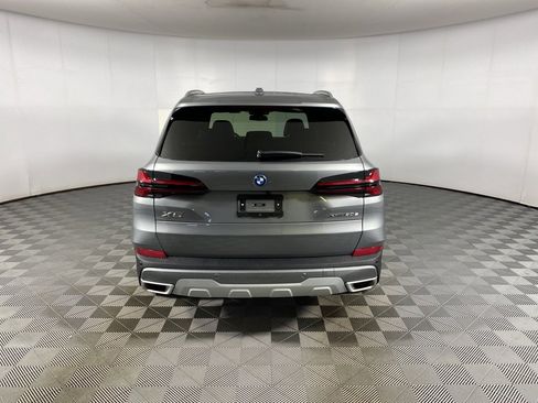 New 2026 BMW X5 xDrive50e w/ Climate Comfort Package image 27