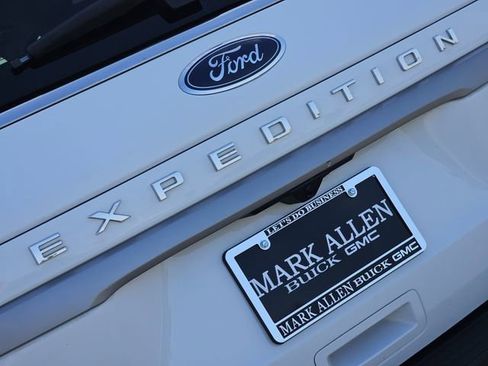Used 2023 Ford Expedition Max XLT AWD/4WD image 11