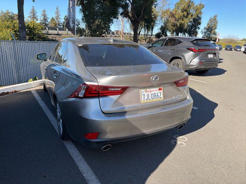 Used 2015 Lexus IS 250 image 3