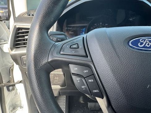 Used 2023 Ford Edge SE w/ Black Appearance Package image 14