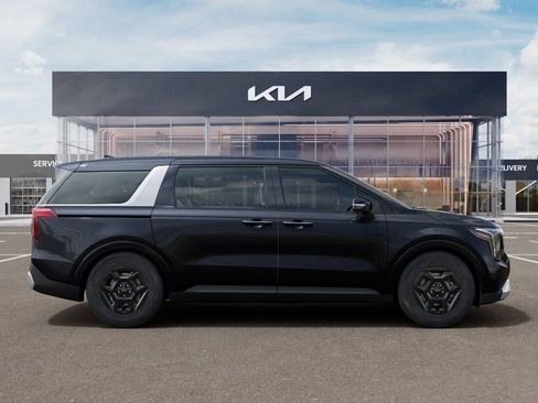 New 2026 Kia Carnival FWD image 7