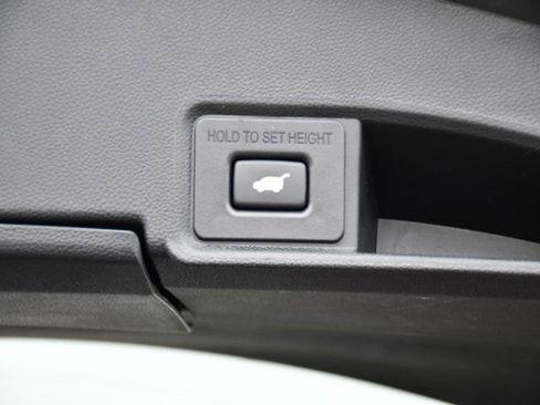 Certified 2024 Acura RDX w/ Technology Package image 29