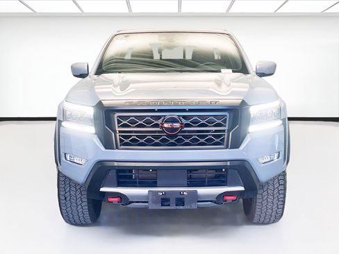 Used 2024 Nissan Frontier PRO-4X w/ Off-Road Protection Package image 2