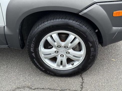 Used 2008 Hyundai Tucson Limited image 7