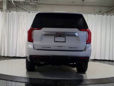 Used 2024 GMC Yukon XL Denali w/ Advanced Technology Package AWD/4WD image 9