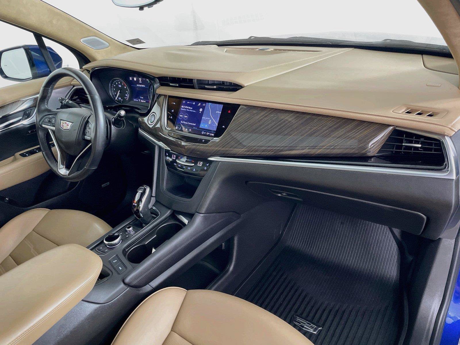 Used 2023 Cadillac XT6 Premium Luxury w/ Platinum Package AWD/4WD image 34