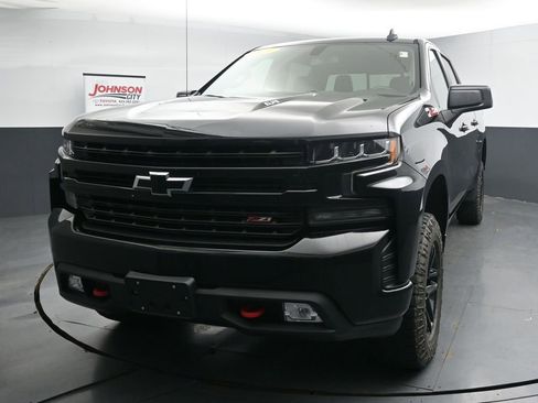 Used 2021 Chevrolet Silverado 1500 LT Trail Boss w/ Convenience Package II AWD/4WD image 4
