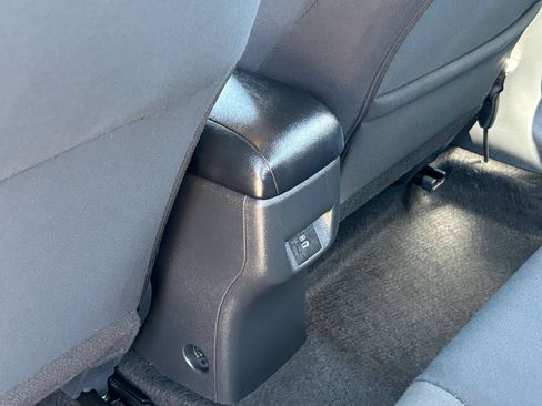 Used 2025 Nissan Versa SV FWD image 19