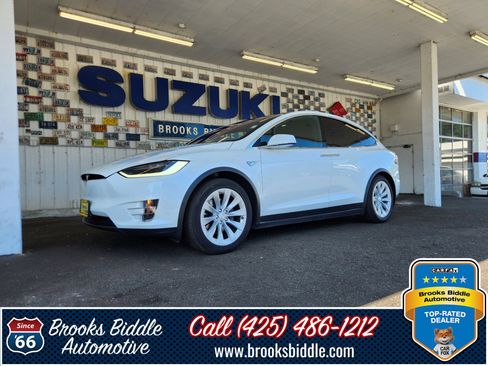 Used 2016 Tesla Model X 90D image 1