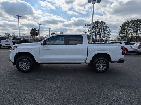 Used 2024 Chevrolet Colorado LT w/ LT Convenience Package image 6