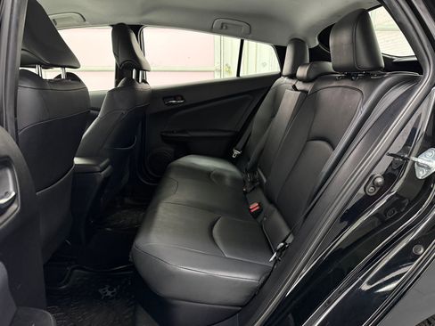 Used 2017 Toyota Prius Three Touring image 12