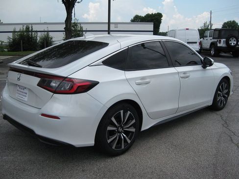 Used 2022 Honda Civic EX-L image 7
