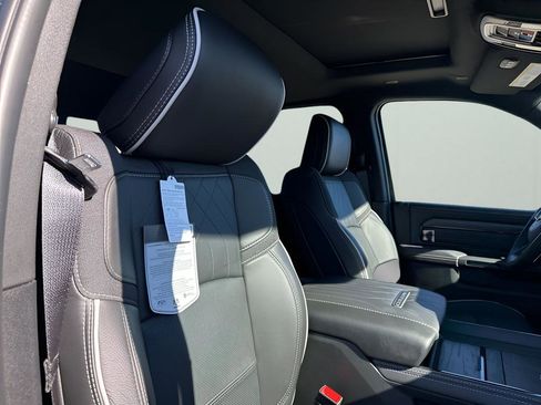 New 2026 RAM 3500 Limited image 15