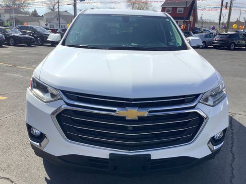 Used 2019 Chevrolet Traverse LT AWD/4WD image 2