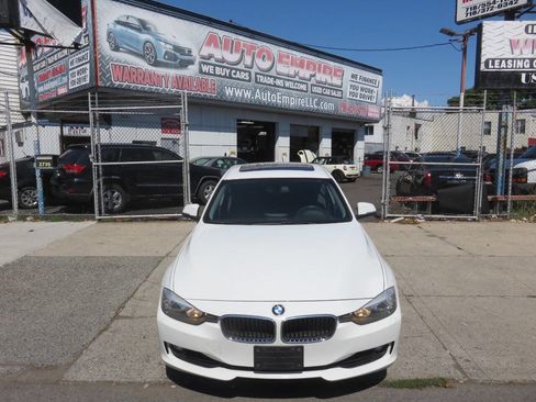 Used 2014 BMW 328i xDrive Sedan image 5