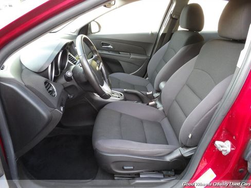 Used 2013 Chevrolet Cruze LT w/ All-Star Edition FWD image 11