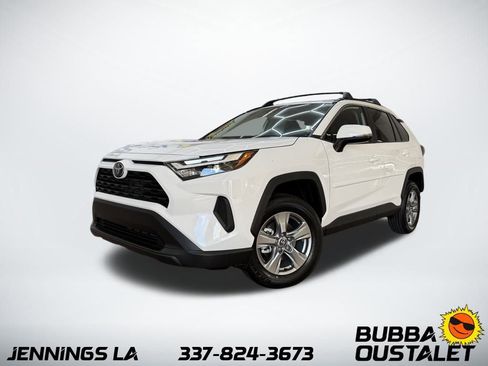 New 2025 Toyota RAV4 XLE w/ Convenience Package image 1