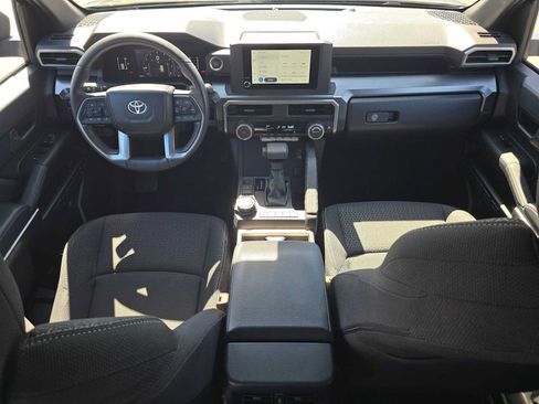 Certified 2026 Toyota 4Runner SR5 AWD/4WD image 21