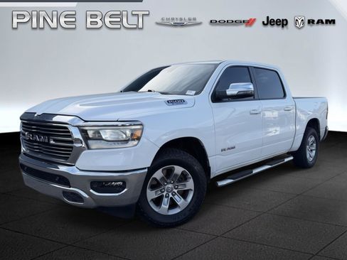 Used 2023 RAM 1500 Laramie AWD/4WD image 1
