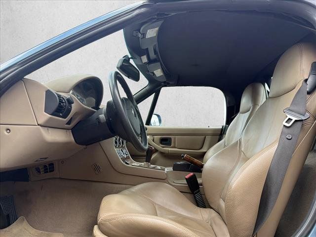 Used 2001 BMW Z3 2.5i RWD image 4
