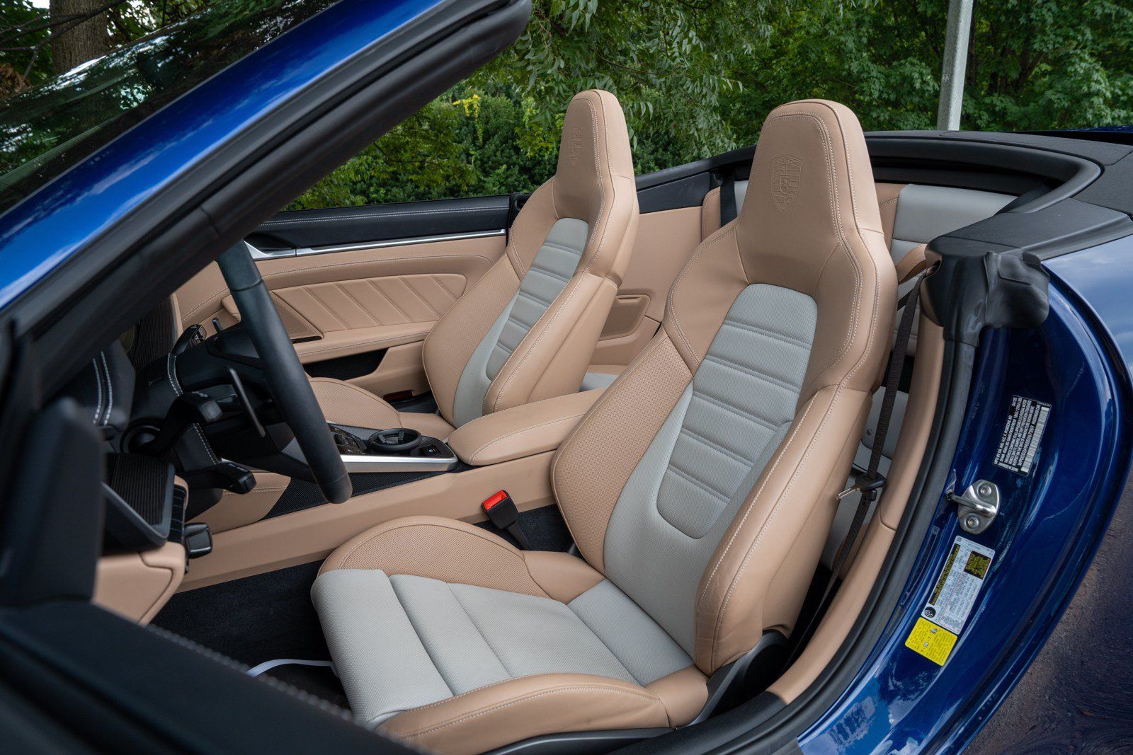 Certified 2025 Porsche 911 Turbo S AWD/4WD image 5