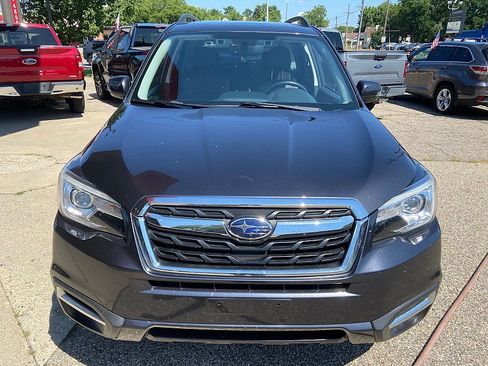 Used 2018 Subaru Forester 2.5i Touring AWD/4WD image 8