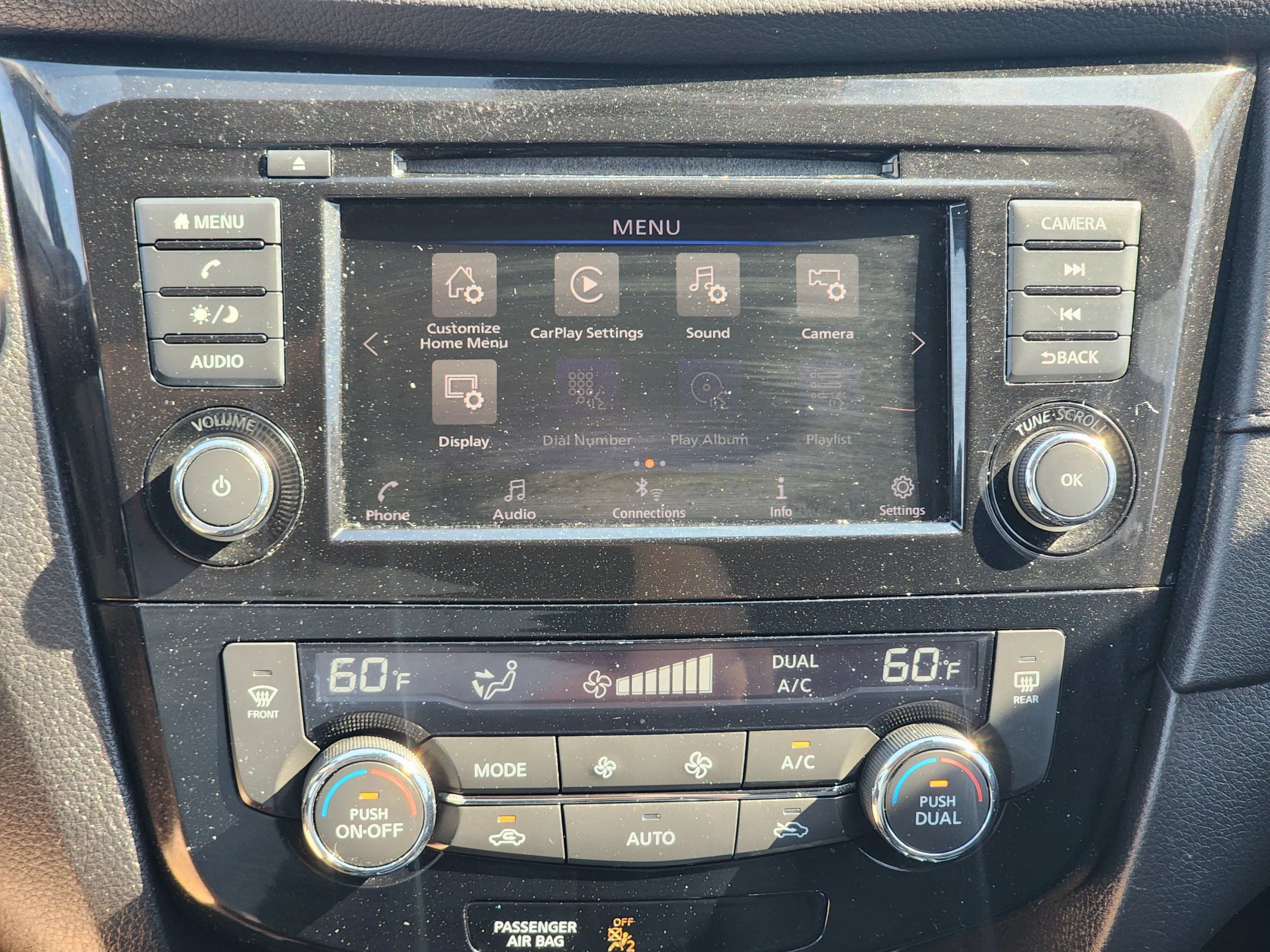 Used 2020 Nissan Rogue SV AWD/4WD image 16