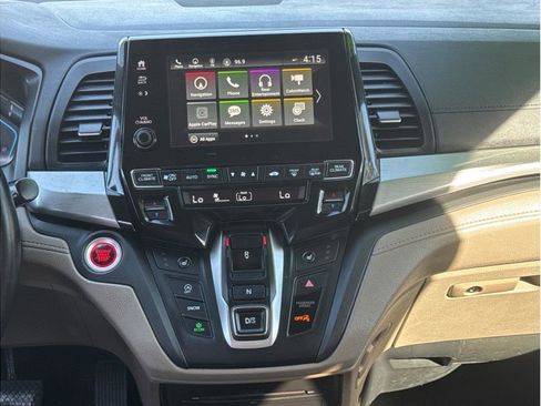 Used 2019 Honda Odyssey Touring image 17