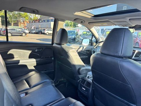 Used 2017 Honda Pilot EX-L image 43