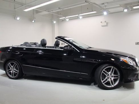 Used 2014 Mercedes-Benz E 350 Cabriolet image 11