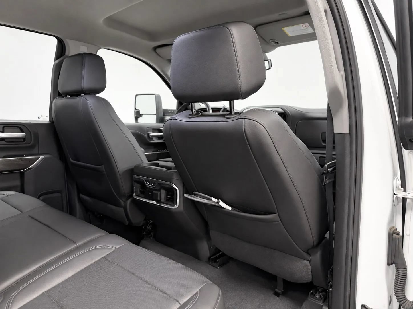 Used 2020 Chevrolet Silverado 2500 LTZ w/ LTZ Convenience Package RWD image 22