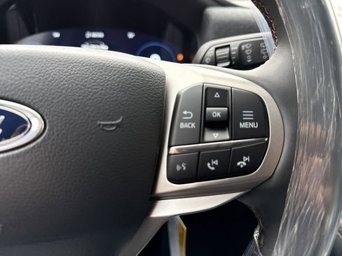 Used 2026 Ford Explorer Active image 25