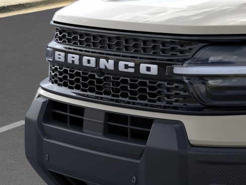 New 2025 Ford Bronco Sport Outer Banks w/ Outer Banks Tech Package+ image 17