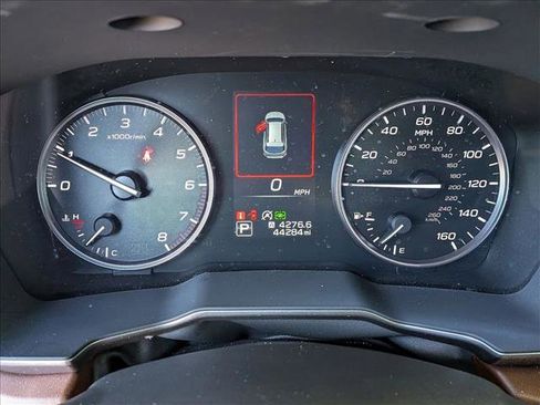 Used 2024 Subaru Outback Touring AWD/4WD image 9