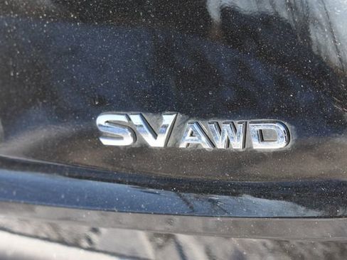 Used 2023 Nissan Rogue SV image 14