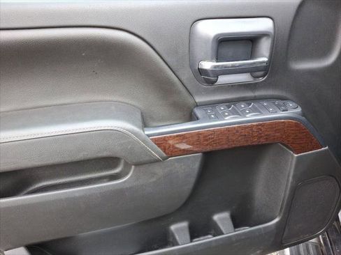 Used 2015 GMC Sierra 2500 SLE image 10