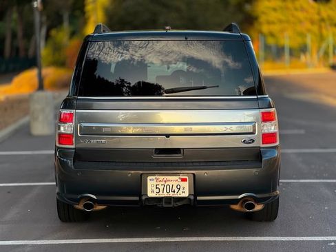 Used 2015 Ford Flex Limited w/ Equipment Group 301A FWD image 17