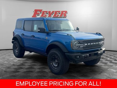New 2025 Ford Bronco Badlands AWD/4WD image 3
