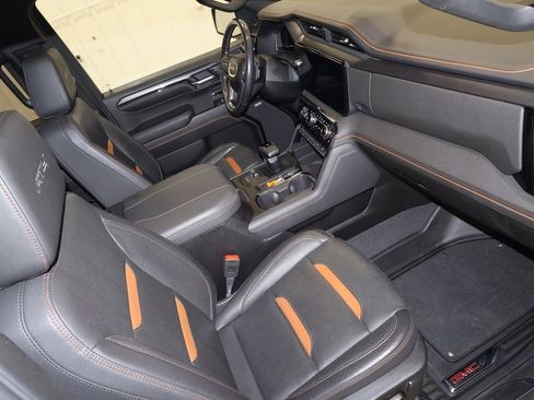 Used 2023 GMC Sierra 1500 AT4 w/ AT4 Preferred Package image 24
