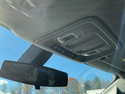 Certified 2021 Chevrolet Silverado 1500 RST w/ Z71 Off-Road Package image 9