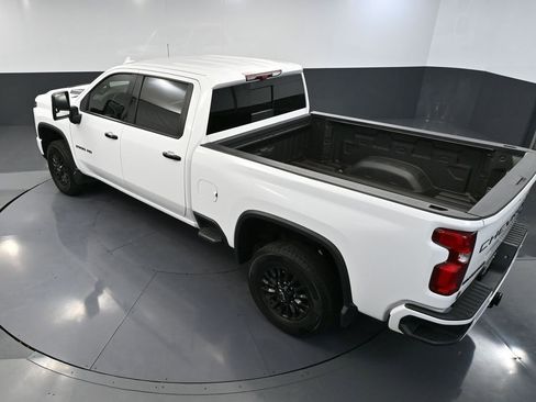 Used 2024 Chevrolet Silverado 2500 LTZ w/ LTZ Plus Package image 64