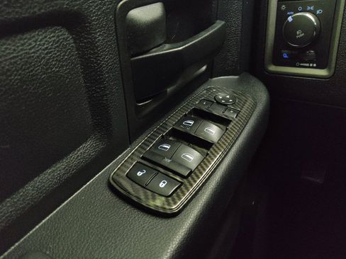 Used 2016 RAM 1500 Express w/ Black Ram 1500 Express Group image 27