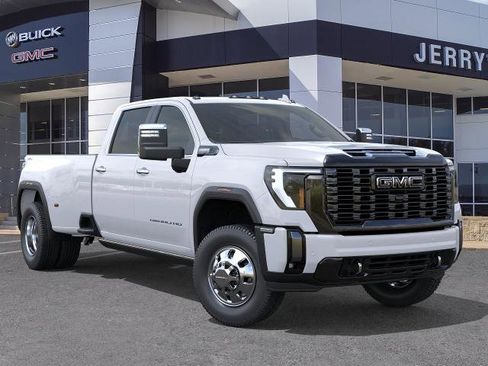 New 2026 GMC Sierra 3500 Denali Ultimate AWD/4WD image 31