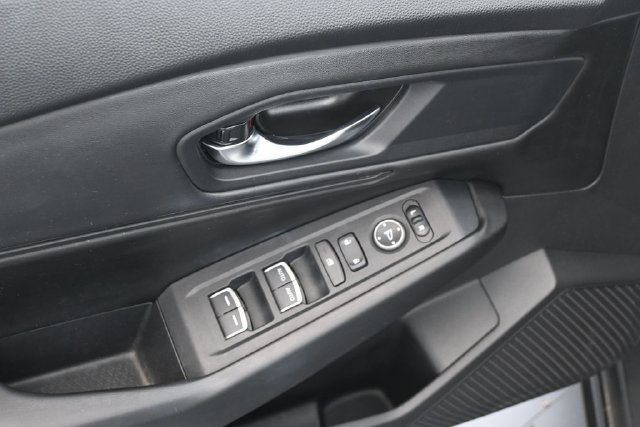 Used 2023 Honda Accord EX image 12