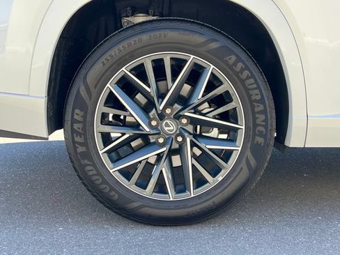 Used 2026 Lexus TX 350 FWD w/ Technology Package image 9