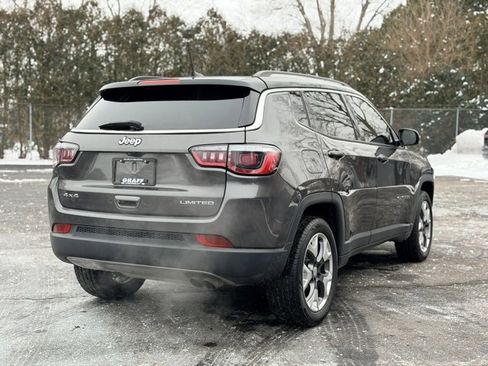 Used 2020 Jeep Compass Limited image 4