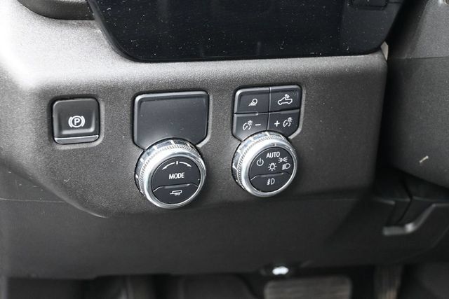 Used 2025 GMC Sierra 1500 SLT RWD image 15