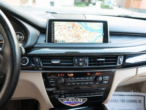 Used 2015 BMW X5 xDrive50i image 32