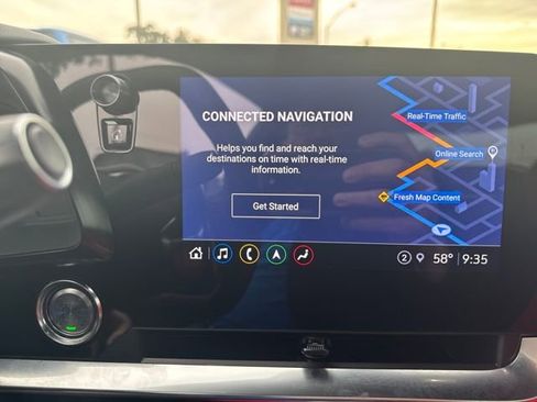 Used 2021 Chevrolet Corvette Stingray Preferred Cpe w/ 2LT image 19